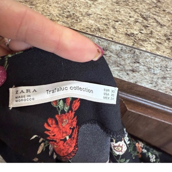 Zara Black Floral Long Sleeve Romper - Picture 6 of 10